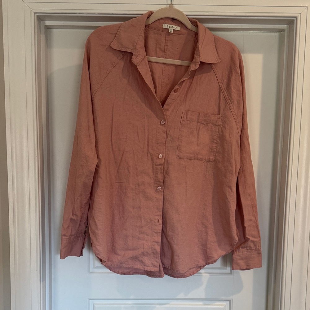 Z Supply Button-Up Blouse in Soft Pink